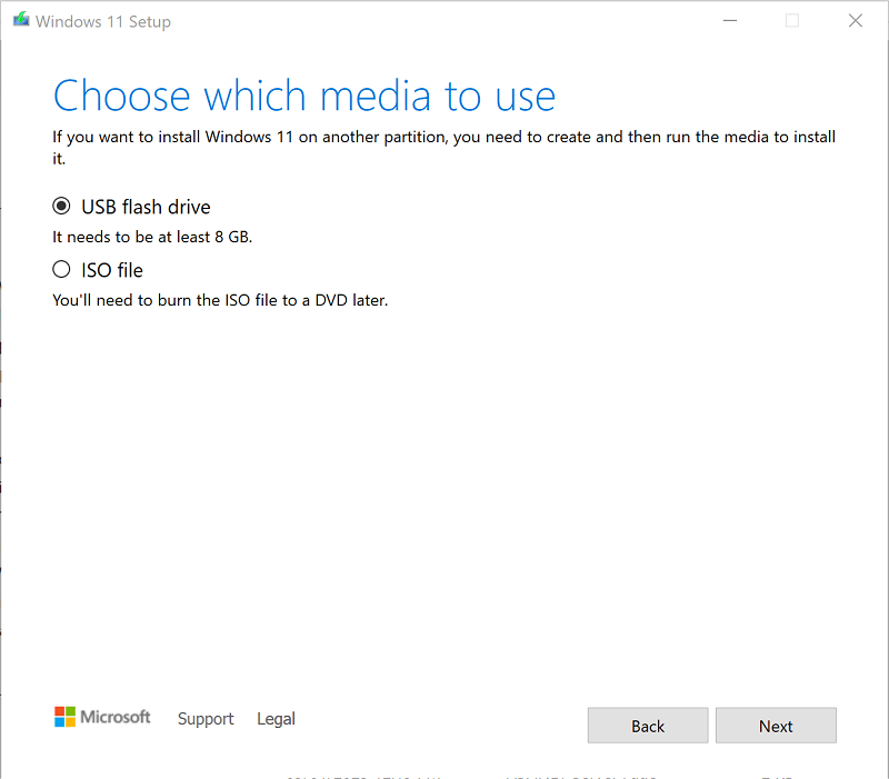 win 11 installation usb size